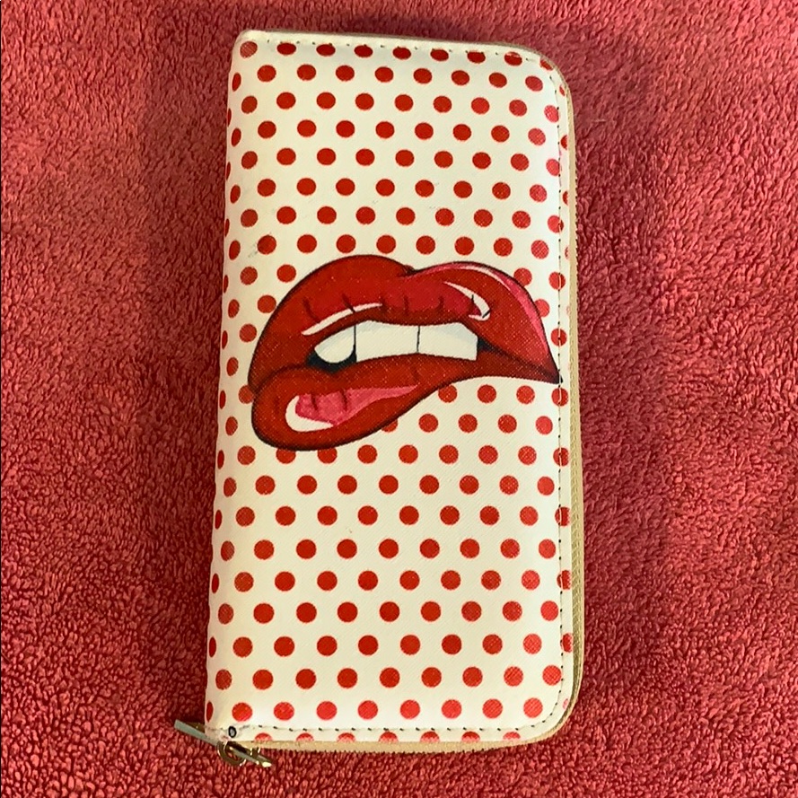 Fun Lip Wallet- Host Pick